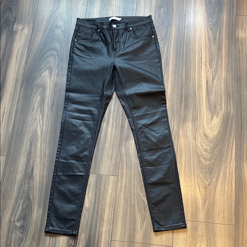 NWOT-Size 31 Women's Black Skinny,Jeans